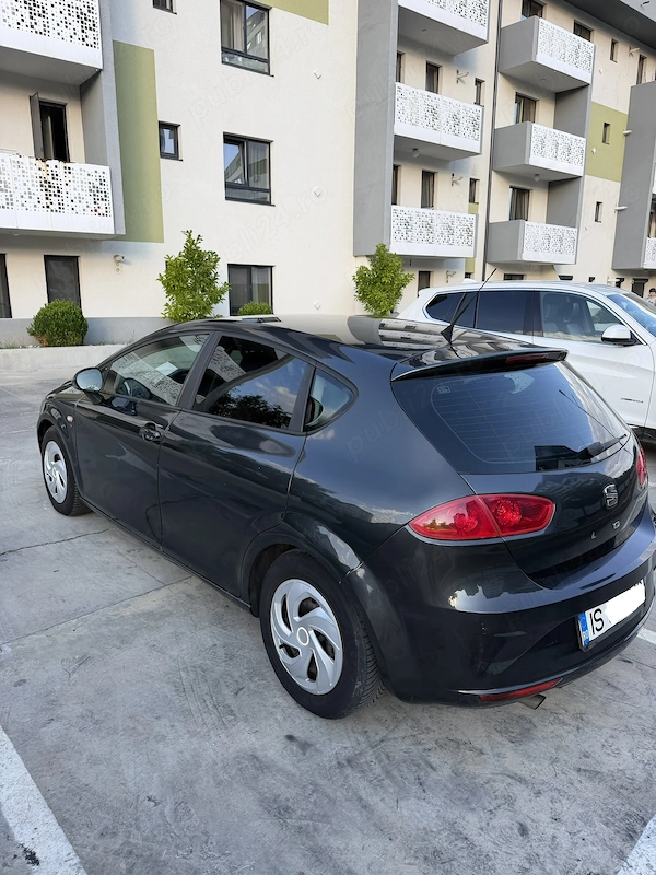 SEAT Leon 2011 — imagine 5