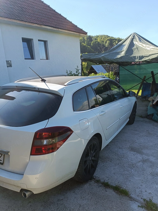 RENAULT Laguna 2014 — imagine 4