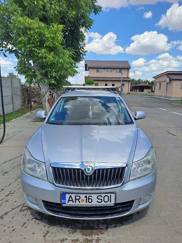 SKODA Octavia 2011 — imagine 5