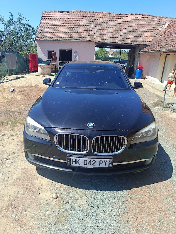 BMW 7 Series 2010 — imagine 4