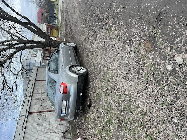 AUDI A4 2005 — imagine 2