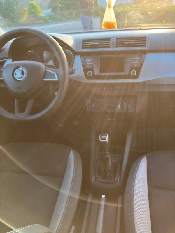 SKODA Fabia 2018 — imagine 6