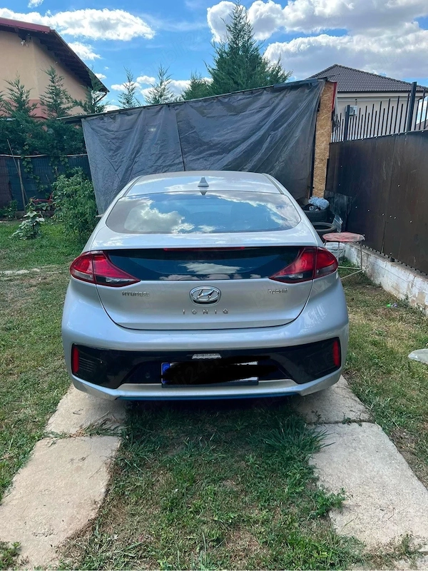 Hyundai lonig hibrid