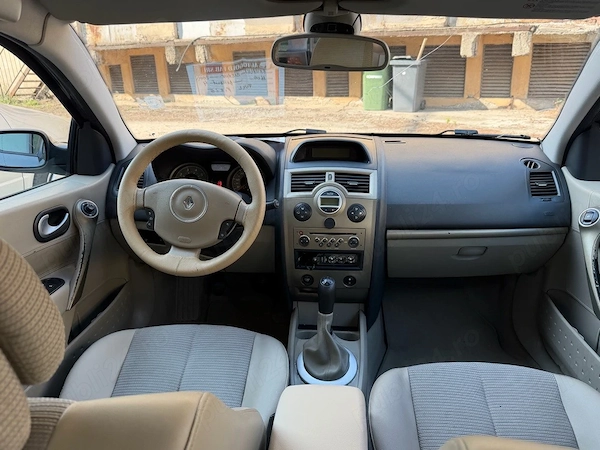 RENAULT Megane 2009 — imagine 7