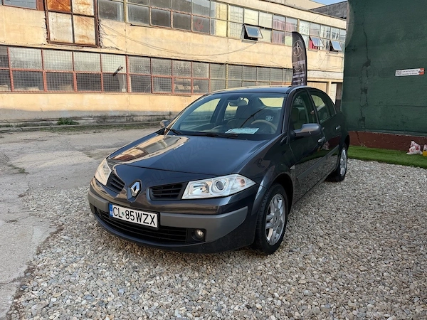 RENAULT Megane
