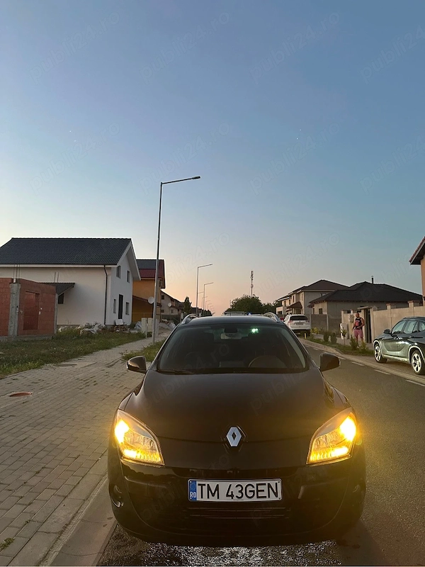 RENAULT Megane 2010 — imagine 4
