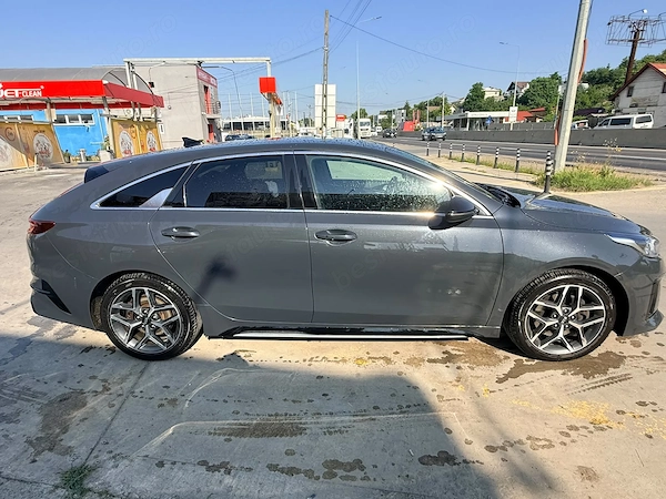 Vand sau schimb Kia Proceed GT 2021