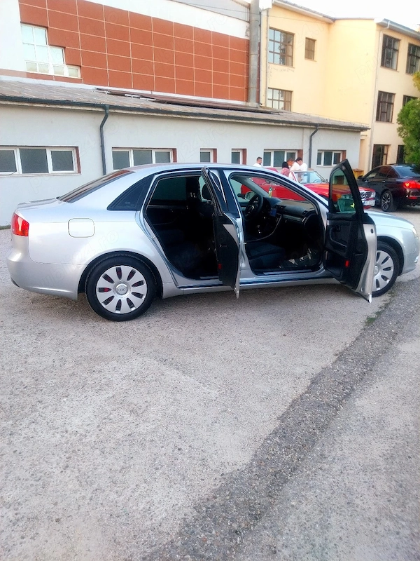 AUDI A4 2008 — imagine 9