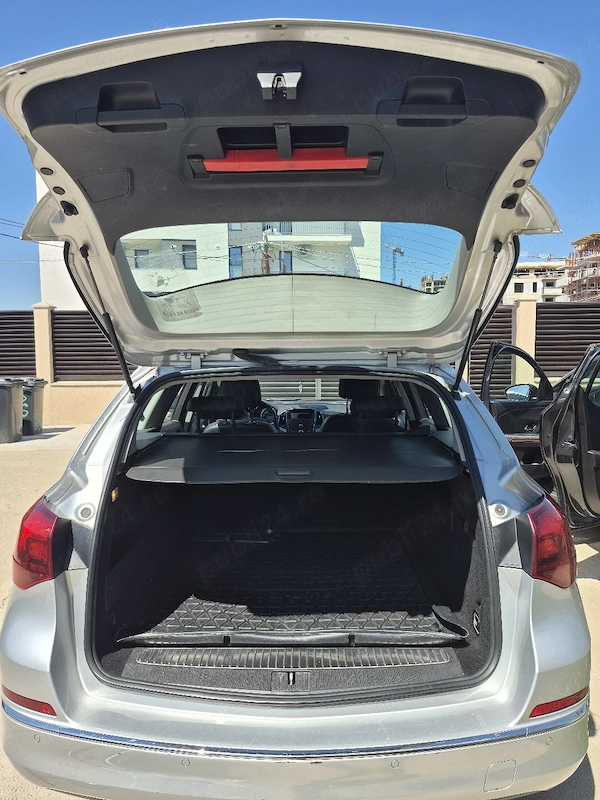 OPEL Astra 2013 — imagine 8
