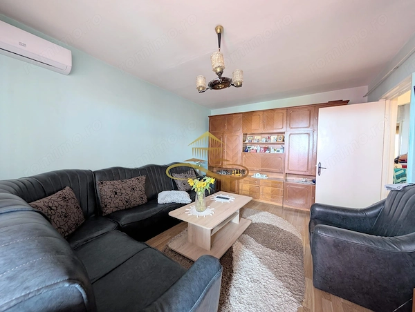 Apartament 3 camere decomandate, str.9 Mai — fotografia 1