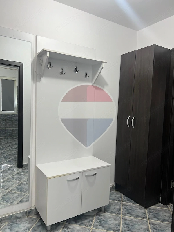 Vânzare apartament 2 camere, CF1, semidecomandat, zona Nord, etaj 3 — fotografia 3