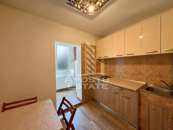 Apartament de vanzare, decomandat, 2 camere, Lipovei, Timisoara — fotografia 1