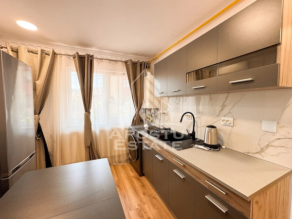 Aparatament 2 camere, finisat lux, terasa, zona case OM din Hunedoara — fotografia 3