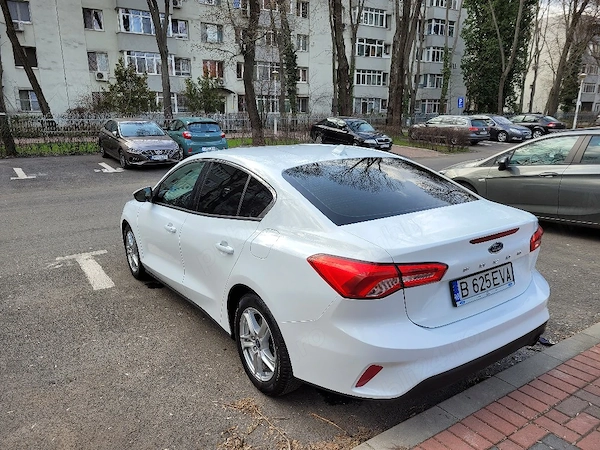 FORD Focus 2019 — imagine 4