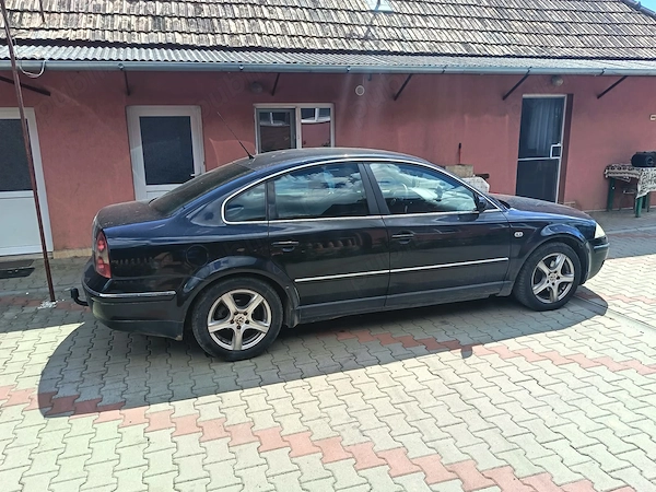 VOLKSWAGEN Passat 2003 — imagine 2