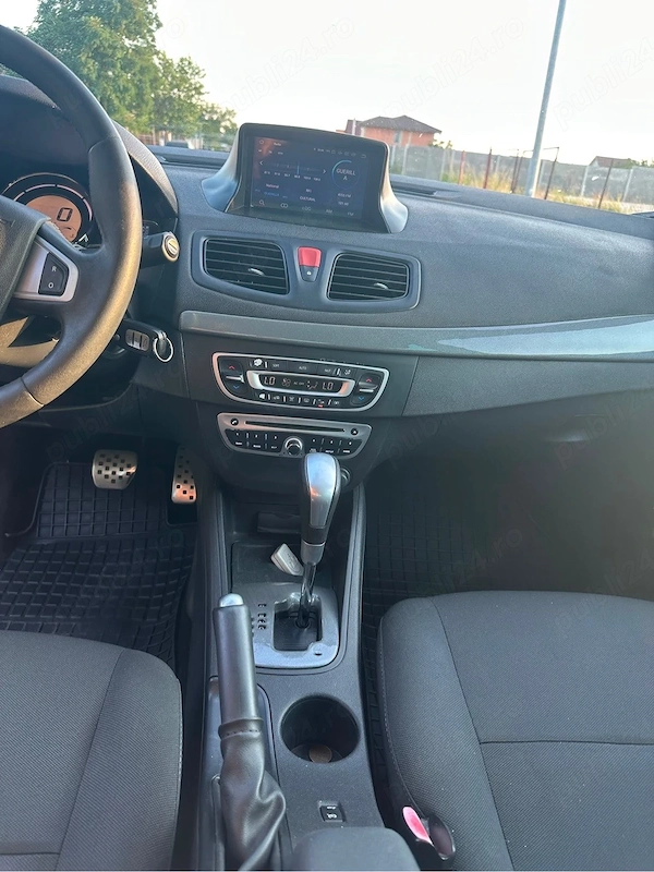 RENAULT Megane 2011 — imagine 5