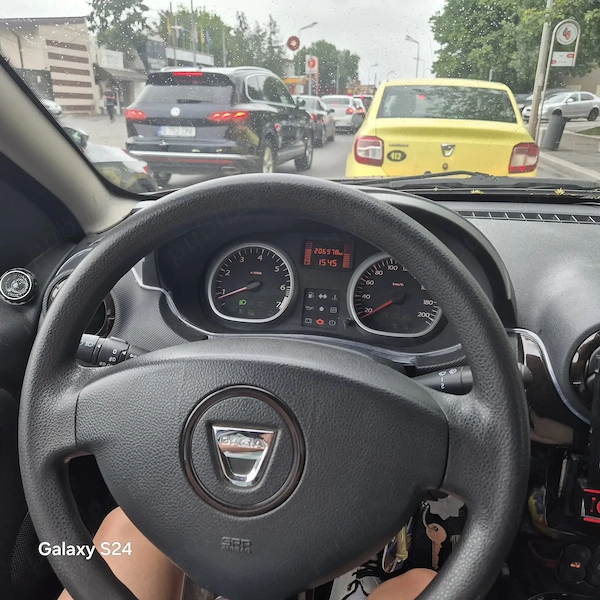 DACIA Duster 2011 — imagine 2