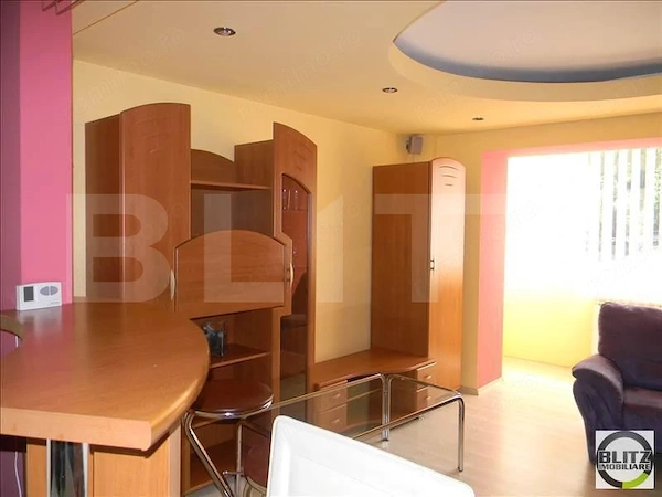 Apartament, 3 camere, 70 mp, zona strazii Plopilor! — fotografia 3