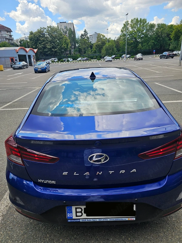 HYUNDAI Elantra 2019 — imagine 9