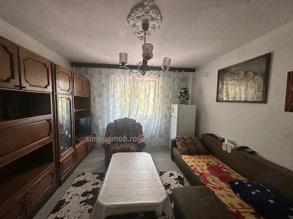 2 Camere Bloc Reabilitat Brancoveanu Straja — fotografia 1