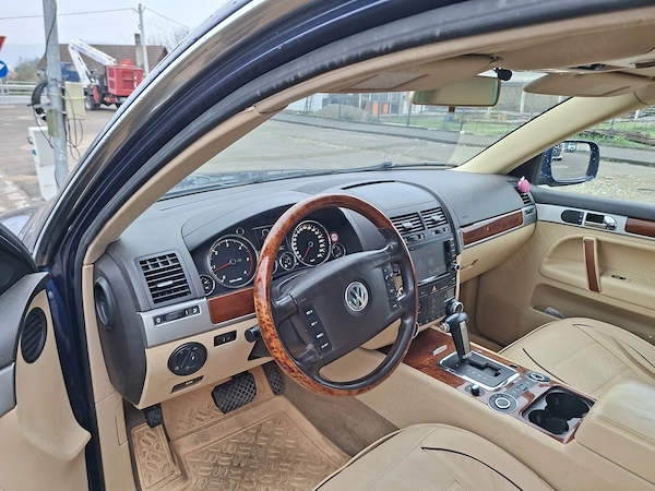 VOLKSWAGEN Touareg 2006 — imagine 6