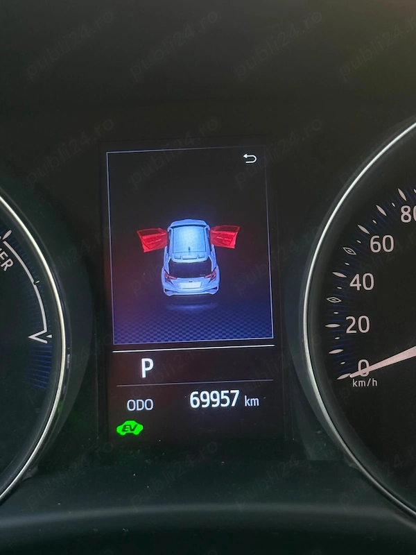 TOYOTA C-HR 2019 — imagine 9