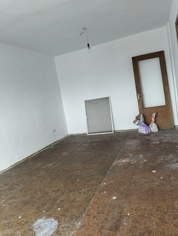 Vând apartament Bacău — fotografia 3
