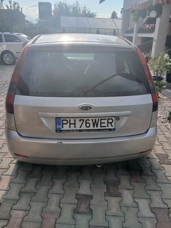 FORD Fiesta 2004 — imagine 3