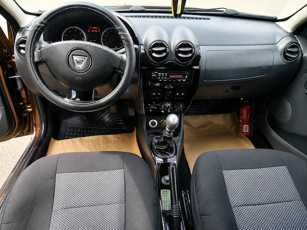 DACIA Duster 2011 — imagine 7