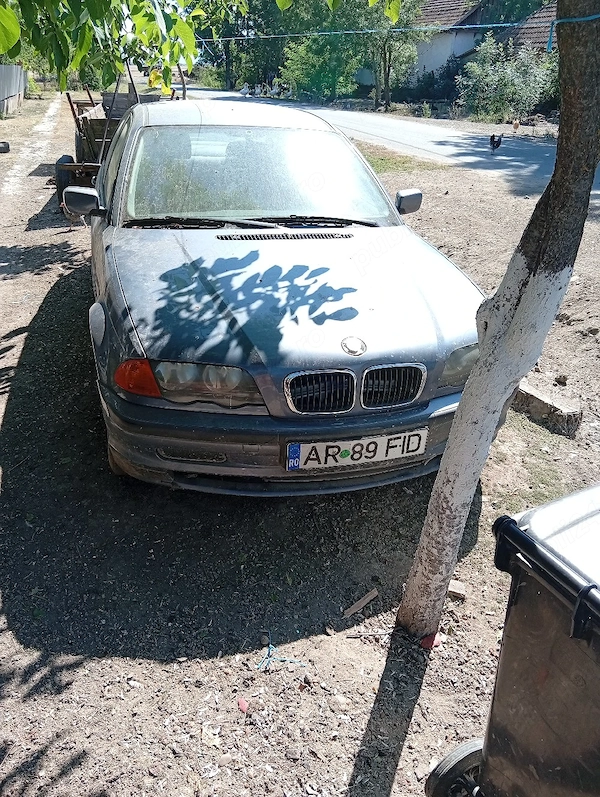 Vând bmw seria 3