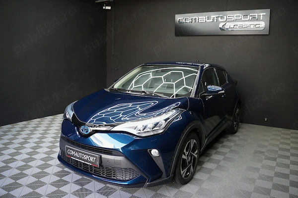 TOYOTA C-HR 2023 — imagine 3
