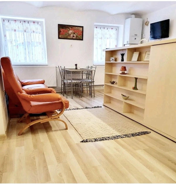 Centrul Istoric, 2 apartamente cu certificat clasificare regim hotelier — fotografia 3