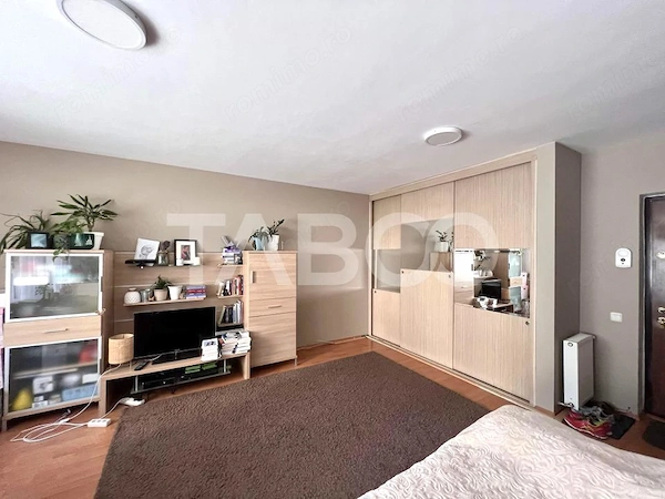 Garsoniera de vanzare in Marasti zona BRD si The Office cu dressing — fotografia 3