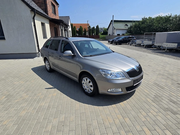 SKODA Octavia 2013 — imagine 2