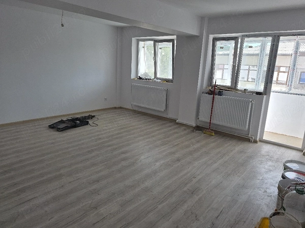 apartament de vanzare 100mp — fotografia 1