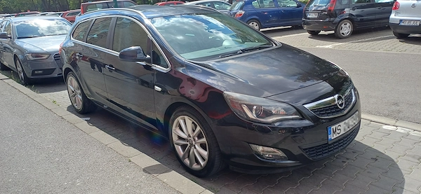 OPEL Astra 2011 — imagine 3