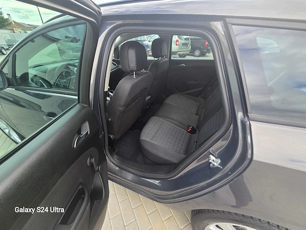 OPEL Astra 2013 — imagine 11
