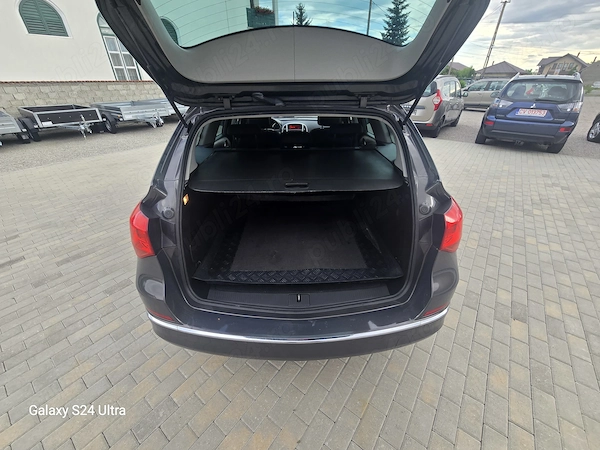 OPEL Astra 2013 — imagine 14