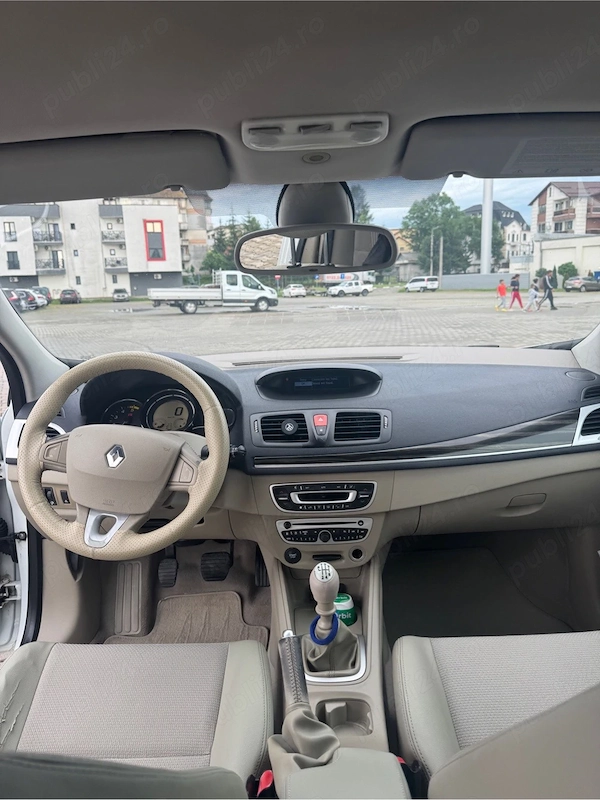 RENAULT Megane 2009 — imagine 2