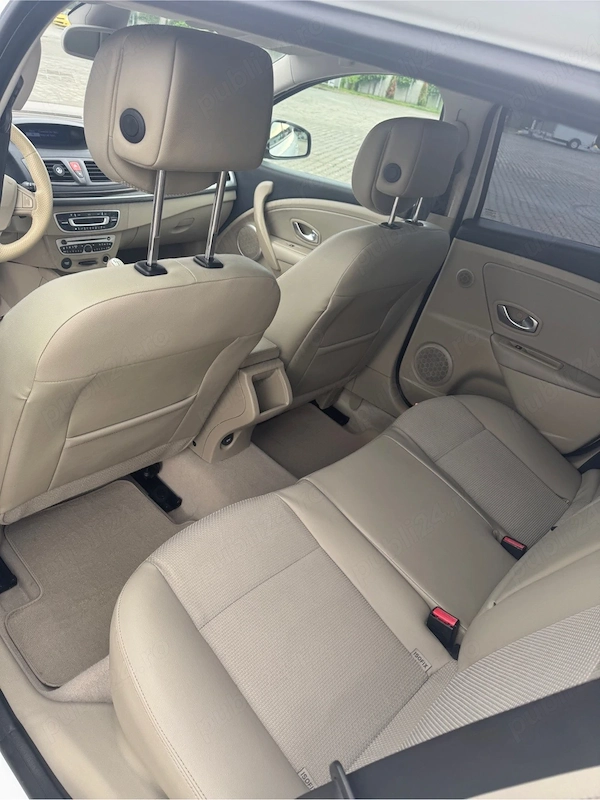 RENAULT Megane 2009 — imagine 3