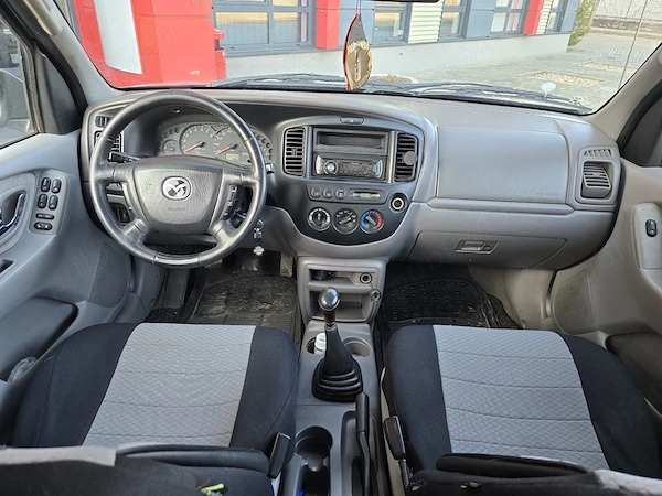 MAZDA Tribute 2004 — imagine 2