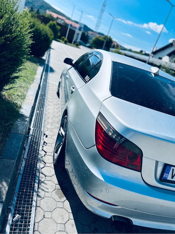 BMW 5 Series 2008 — imagine 4