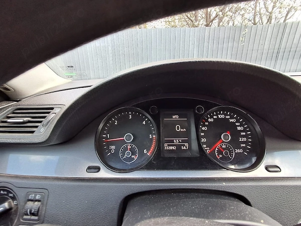 VOLKSWAGEN Passat 2010 — imagine 3