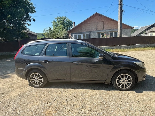 FORD Focus 2009 — imagine 6