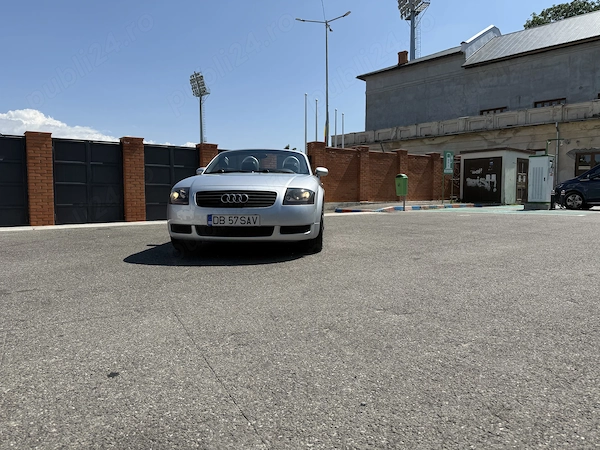AUDI TT 2001 — imagine 2