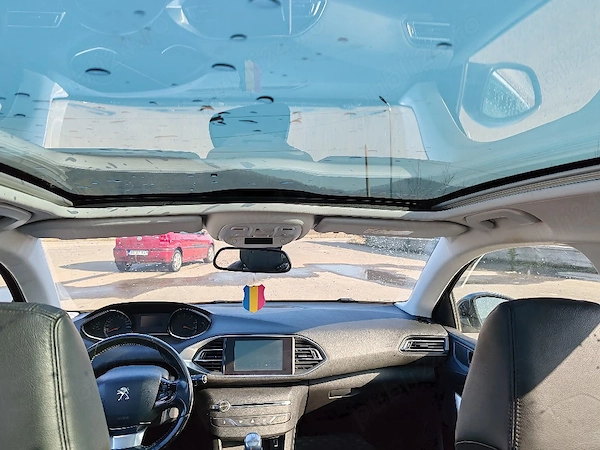 PEUGEOT 308 2014 — imagine 3