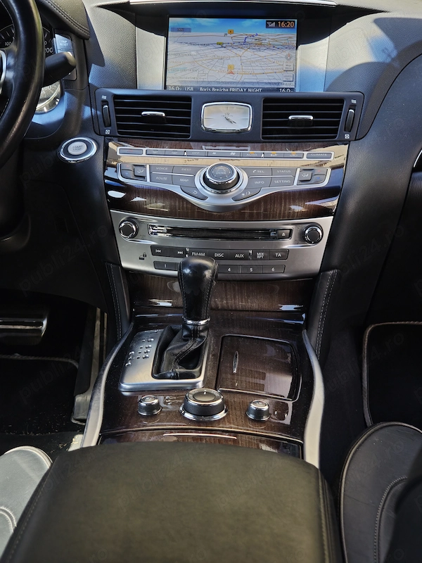 INFINITI M35 2011 — imagine 3