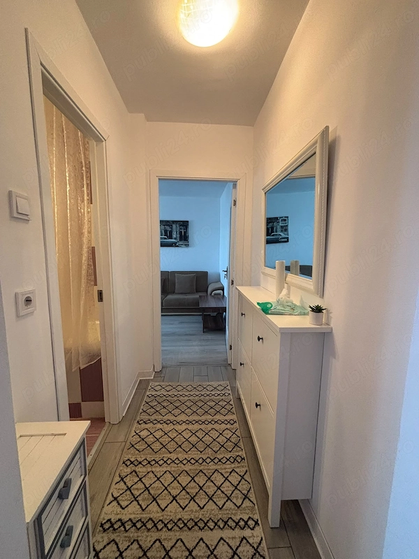 Apartament 3 camere, renovat, centrală termică, aer condiționat - Alexandru cel Bun — fotografia 1