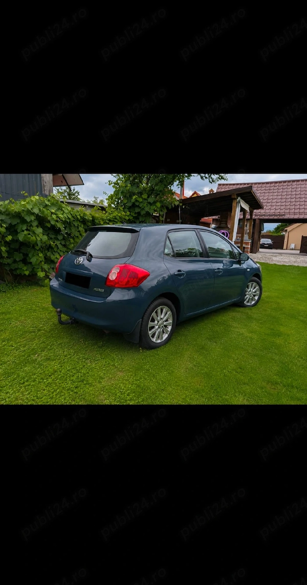 TOYOTA Auris 2010 — imagine 3