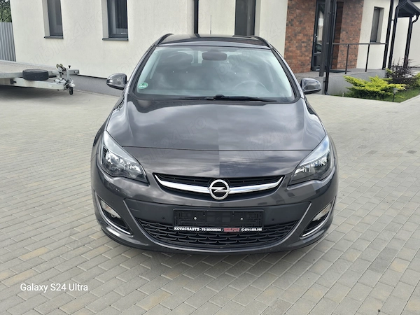OPEL Astra 2013 — imagine 15